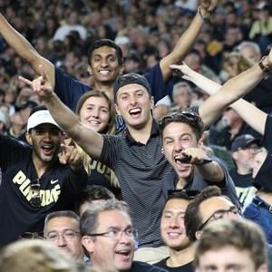 Meet your Posher, Aaron